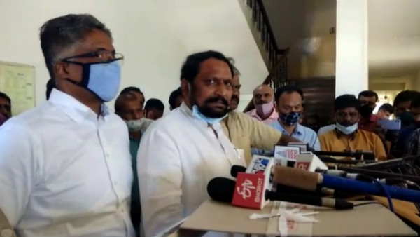 ಮುಷ್ಕರ ಮಾಡುತ್ತಿರುವವರು ನಾವಲ್ಲ!