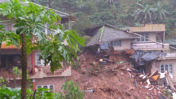 ನೀರು ಹರಿದು ಹೋಗುವಂತೆ ಚರಂಡಿ ವ್ಯವಸ್ಥೆ ಬೇಕು