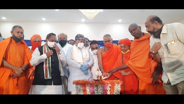 ಈಶ್ವರಪ್ಪನೇ ನಾಯಕ ಎಂದುಕೊಳ್ಳಲಿ!