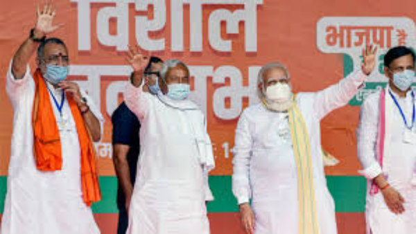 ಪ್ರಮುಖ ಖಾತೆಗಳ ಮೇಲೆ ಕಣ್ಣು ಪ್ರಮುಖ ಖಾತೆಗಳ ಮೇಲೆ ಕಣ್ಣು