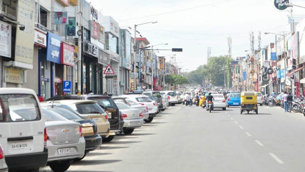 ಕಾರಿಗೆ ಟ್ಯಾಗ್ ಅಳವಡಿಕೆ