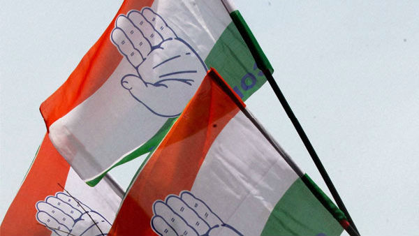 Farm Laws: Cong Workers Try To March To Haryana CMs Home, Face Water Cannons Farm Laws: Cong Workers Try To March To Haryana CMs Home, Face Water Cannons