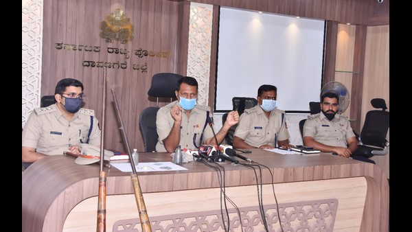 Davanagere: Two Rifles Seized In Nyamati: One Arrested