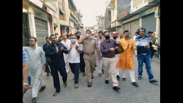 ದೇಶದ ವಿವಿದೆಡೆ ಜನರು ಅಗತ್ಯಕ್ಕಿಂತ ಜಾಸ್ತಿ ಸ್ಪಂದಿಸಿದ್ದರು 