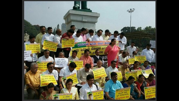 ಹನಿ ಹನಿ ರಕ್ತಕ್ಕೂ ನ್ಯಾಯ ಎಲ್ಲಿ?