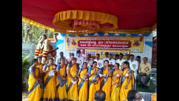 We Must Follow The Ideals Of Kanakadasas: Davangere Mayor We Must Follow The Ideals Of Kanakadasas: Davangere Mayor