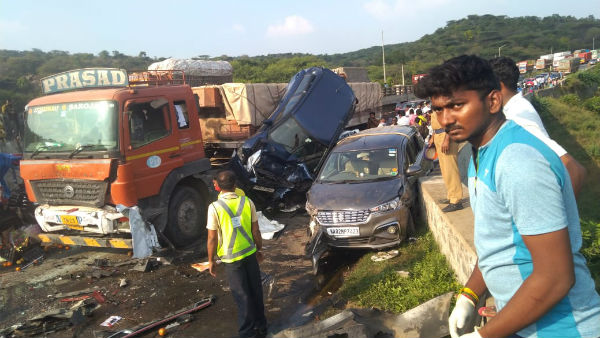 Salem-Bengaluru National Highway accident: Four killed, many injured near Dharmapuri 
