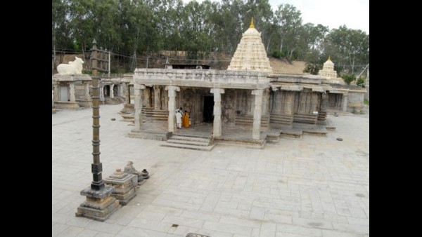  ಶಿವನ ಐದು ಮುಖಗಳ ಶಿವಲಿಂಗಗಳು