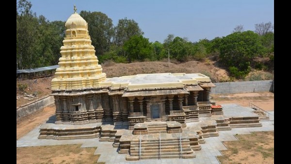 ದೇಗುಲ ನಿರ್ಮಾತೃ ವಿಷ್ಣುವರ್ಧನ
