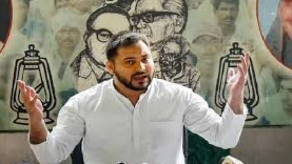 ಏಕಾಂಗಿ ಹೋರಾಟ