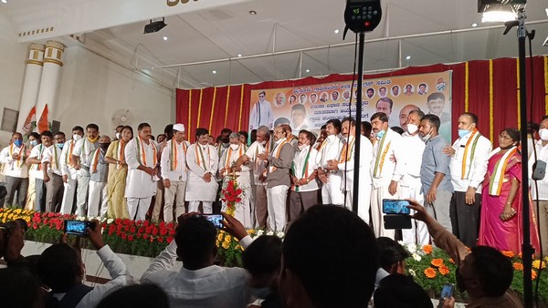 ಬಿಜೆಪಿ ನಾಯಕರಿಗೆ ಕುಟುಕಿದ ಸಿದ್ದರಾಮಯ್ಯ