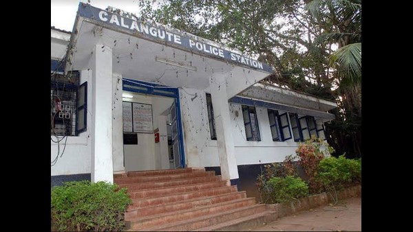 Young Girl From Pakistan Without Visa Came To Goa For Online Girlfriend