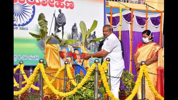 Davanagere: In Coronavirus Pandamic The Government Stands For Peoples Assistance: Bhairati Basavaraja 