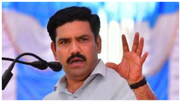 ಕುಟುಂಬ ರಾಜಕಾರಣ ನಡೆಯುತ್ತಿದೆ