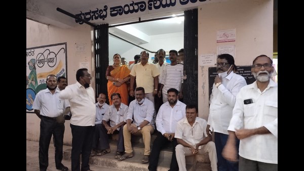 ಸೈಲ್ ಅಖಾಡಕ್ಕೆ ಎಂಟ್ರಿ; ಅಹೋರಾತ್ರಿ ಧರಣಿ 