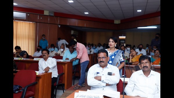 ಕಾಮಗಾರಿಗೂ ಮುನ್ನ ಬಿಲ್ ಪಾವತಿ