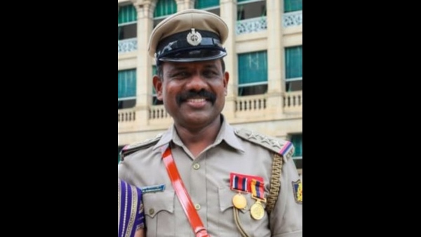 TVS XL hints at the robbers who robbed the gold shop