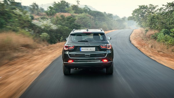 ಜೀಪ್ ಸೆಲೆಕ್ಟ್ ಟರೇನ್ 