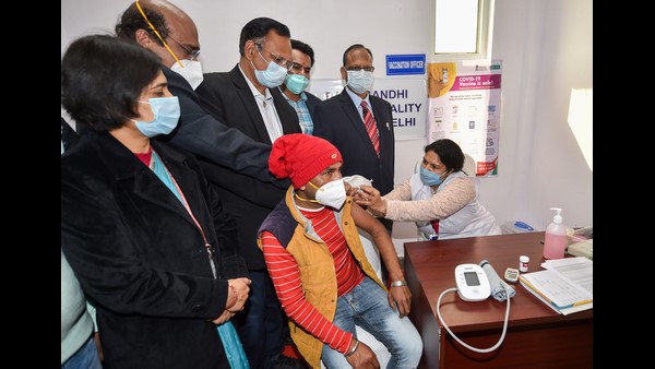 ಆರೋಗ್ಯ ಸುರಕ್ಷತೆಯೊಂದಿಗೆ ಕೊವ್ಯಾಕ್ಸಿನ್ ಲಸಿಕೆ 