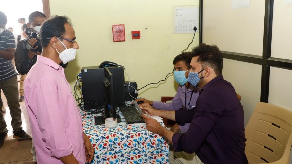 ಲಸಿಕೆ ನೀಡಿಕೆ ವಿಳಂಬ