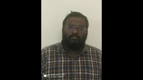 ನಟರಿಗೆ ಮೋಸ : 