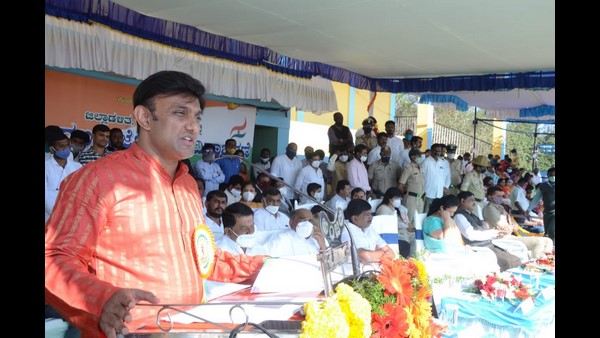 ಆರೋಗ್ಯ ಮತ್ತು ವೈದ್ಯಕೀಯ ಶಿಕ್ಷಣ ಸಚಿವ ಡಾ.ಸುಧಾಕರ್ ಆರೋಗ್ಯ ಮತ್ತು ವೈದ್ಯಕೀಯ ಶಿಕ್ಷಣ ಸಚಿವ ಡಾ.ಸುಧಾಕರ್