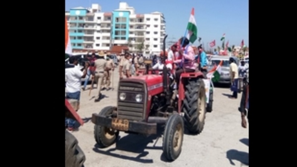 farmers Rally : is police gave permit only for 125 Tractors