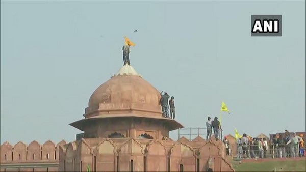 The Sikhs Flag Have Nothing Relation To The Farmers Protest