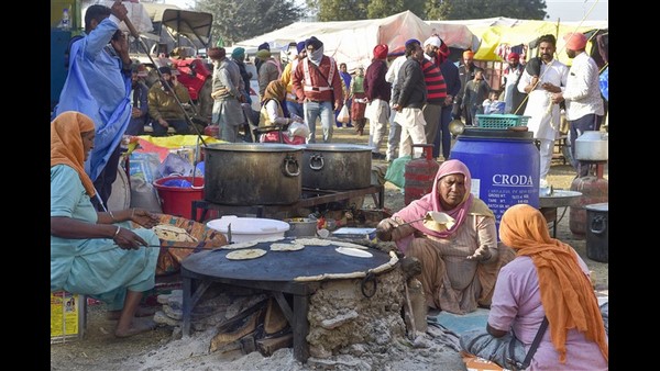 ವೃದ್ಧರು, ಮಹಿಳೆಯರು ಏಕಿದ್ದಾರೆ? ವೃದ್ಧರು, ಮಹಿಳೆಯರು ಏಕಿದ್ದಾರೆ?