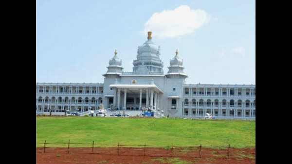 ನಾನು ಸಿಎಂ ಆಗಿದ್ದಾಗ ಅಲ್ಲಿ ಸುವರ್ಣ ವಿಧಾನಸೌಧ ನಿರ್ಮಿಸಲಾಗಿತ್ತು 