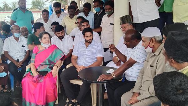 ನಿಖಿಲ್ ಹುಟ್ಟುಹಬ್ಬಕ್ಕೆ ರೈತರಿಗೆ ಸನ್ಮಾನ