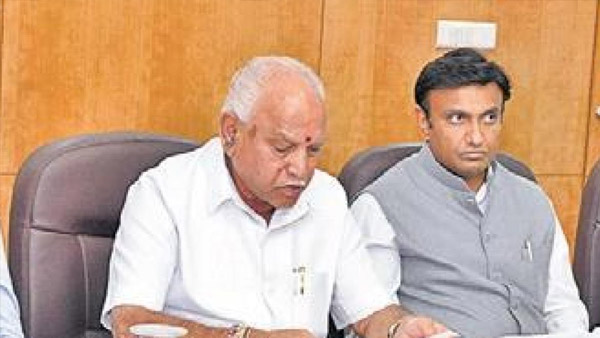 ಸುಧಾಕರ್ ಅವರ ಕಾರ್ಯಶೈಲಿಗೆ ಕೇಂದ್ರ ಸರಕಾರವೂ ಶಹಬ್ಬಾಸ್ ಅಂದಿತ್ತು ಸುಧಾಕರ್ ಅವರ ಕಾರ್ಯಶೈಲಿಗೆ ಕೇಂದ್ರ ಸರಕಾರವೂ ಶಹಬ್ಬಾಸ್ ಅಂದಿತ್ತು