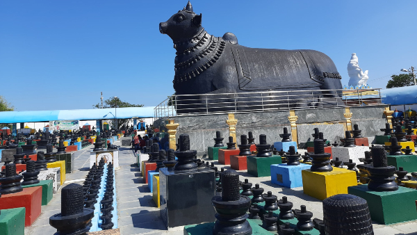 ರೈಲು, ದೇವಾಲಯಗಳು