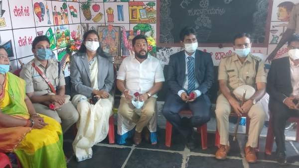 ಮಾದರಿ ಅಂಗನವಾಡಿ ಕೇಂದ್ರ