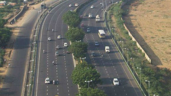 ಹನ್ನೆರಡು ಡಕಾಯಿತರ ಸೆರೆ: 