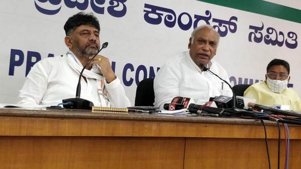 ವಿರೋಧ ಪಕ್ಷದ ನಾಯಕರಾಗಿದ್ದ ಮಲ್ಲಿಕಾರ್ಜುನ ಖರ್ಗೆ 