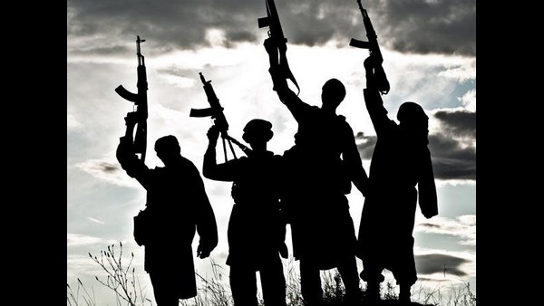 ನಕಲಿ ವಿಡಿಯೋಗಳ ರವಾನೆ 