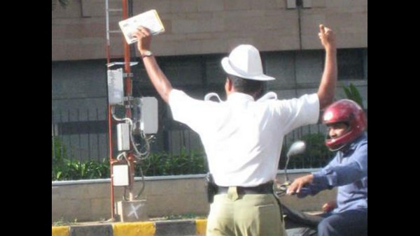  ಸೀಟ್ ಬೆಲ್ಡ್ ರಹಿತ ಚಾಲನೆ