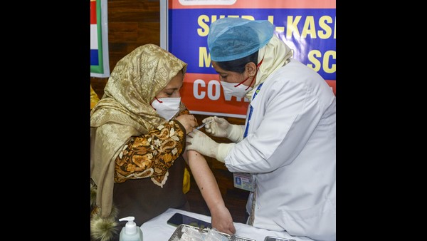 ಲಸಿಕೆ ನಂತರ ಅಡ್ಡಪರಿಣಾಮ ಪ್ರಕರಣಗಳು 