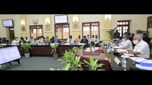 review meeting of Housing Department held in Vidhanasoudha in wake of state budget review meeting of Housing Department held in Vidhanasoudha in wake of state budget
