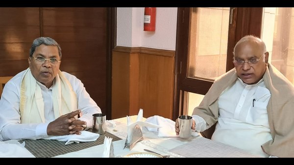 ಹಿಂದುಳಿದ ನಾಯಕ ಸಿದ್ದರಾಮಯ್ಯ