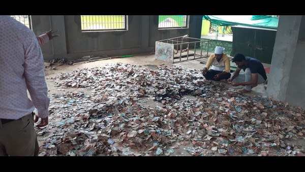 Fire Fo Dargah Kanike Hundi Money Destroyed 