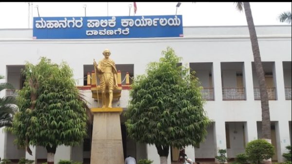 ಎಷ್ಟು ಮಂದಿ ಮತದಾರರು?