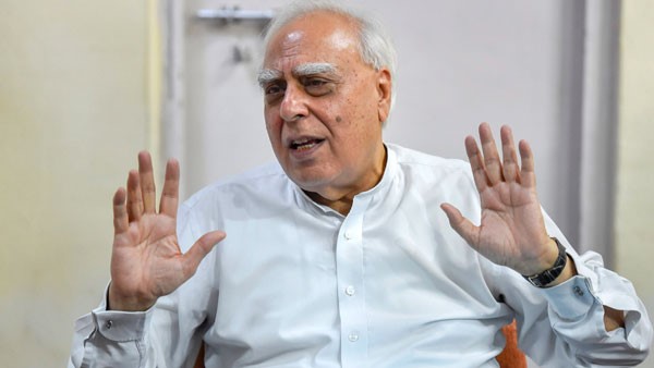  ಕಾಂಗ್ರೆಸ್ ಮುಖಂಡ ಕಪಿಲ್ ಸಿಬಲ್ ಪ್ರಶ್ನೆ