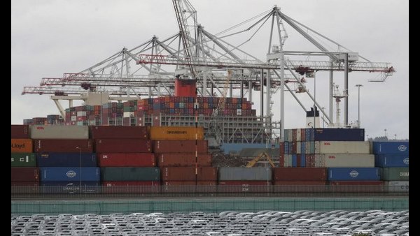 ಏಷ್ಯಾಗೆ ವಾಪಸ್ಸಾಗುವ 4ರ ಪೈಕಿ 3 ಖಾಲಿ ಕಂಟೇನರ್ ಏಷ್ಯಾಗೆ ವಾಪಸ್ಸಾಗುವ 4ರ ಪೈಕಿ 3 ಖಾಲಿ ಕಂಟೇನರ್