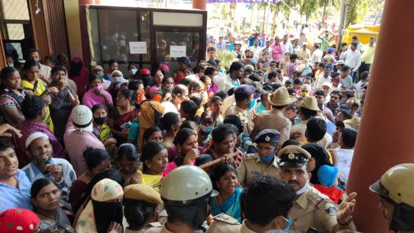 ಪ್ರತಿಭಟನೆ ಆರಂಭ