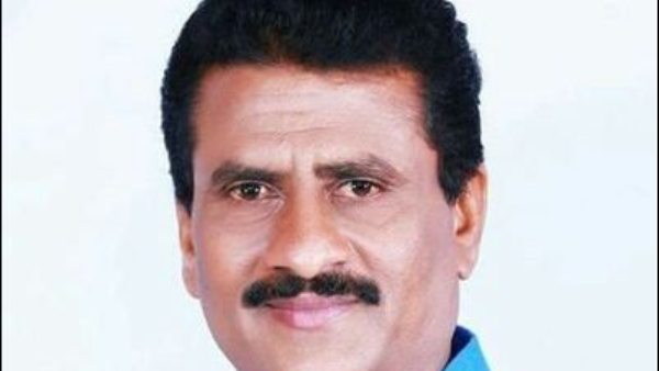 ಬೆಂಬಲಿಗರ ಒತ್ತಡ