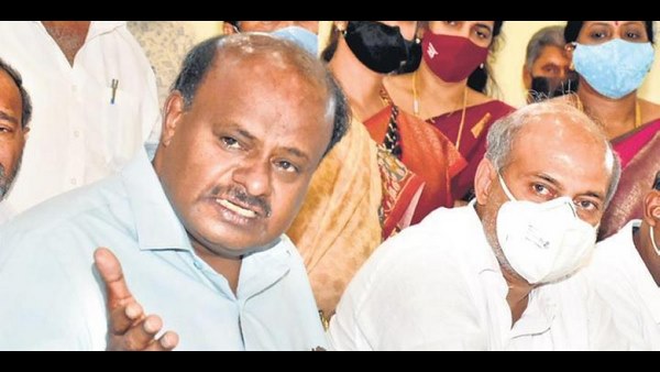 ಕುಮಾರಸ್ವಾಮಿಯವರು ಮೈಸೂರು ಹೊರವಲಯದ ರೆಸಾರ್ಟಿನಲ್ಲಿ 