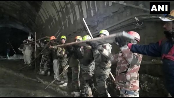 ಹಗ್ಗ, ಹಲಗೆಗಳಿಂದ ರಕ್ಷಣೆ