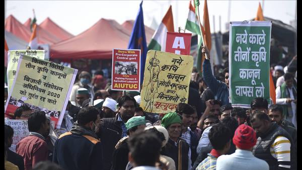 Cases Filed Against Farmers In Firozabad For Trying To Take Out Tractor Rally Cases Filed Against Farmers In Firozabad For Trying To Take Out Tractor Rally